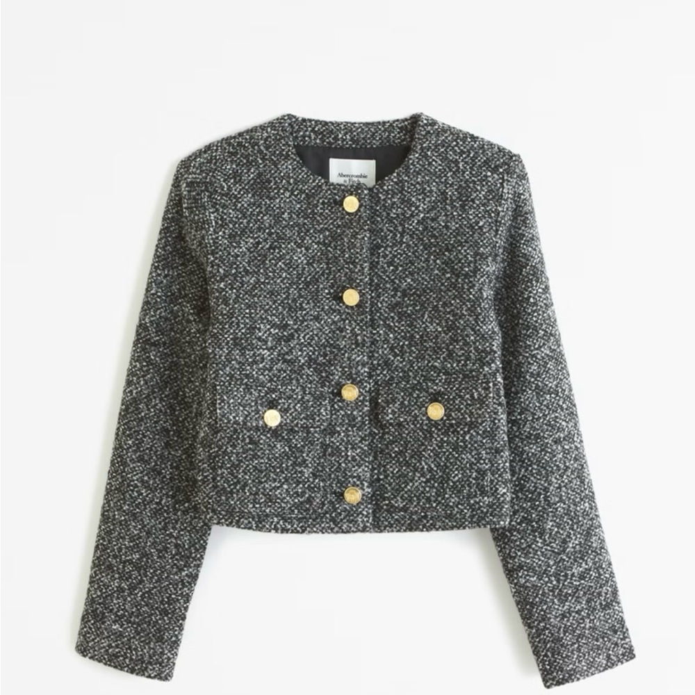 Collarless textured jacket